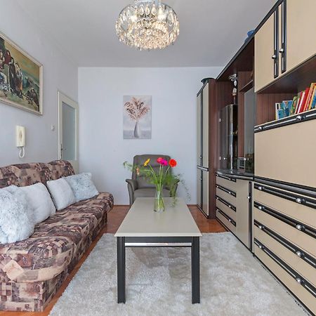 Apartman Oliva Pula Buitenkant foto